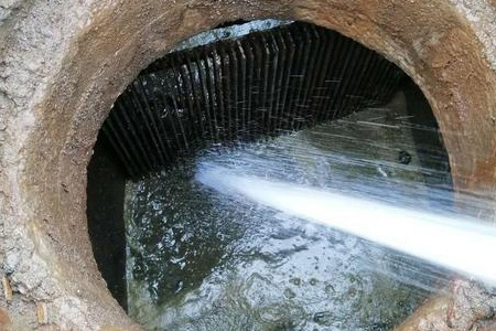 家庭化粪池清理,商洛山阳城关高压水管道清洗价格|水管除垢